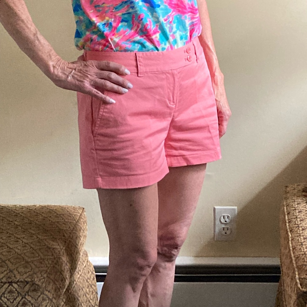 Vineyard vines summer shorts